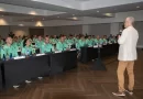 Dorival Júnior realiza palestra para árbitros