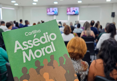 Escola do Consumidor realiza palestra de combate ao assédio no trabalho