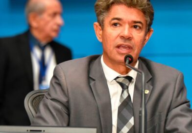Rinaldo alerta falta de profissionais dentistas na rede pública de saúde da capital