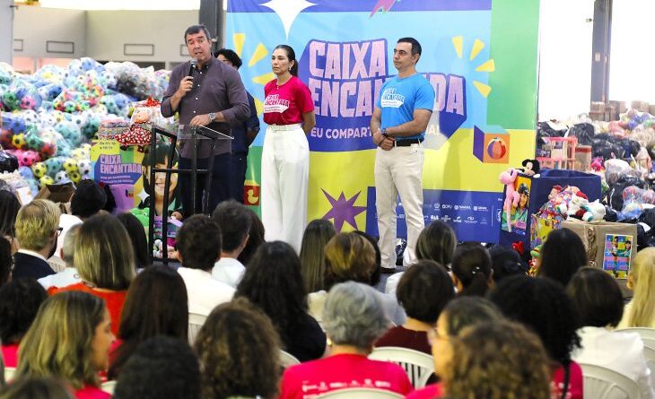 ‘Caixa Encantada’ arrecada mais de 126,8 mil brinquedos, que vão beneficiar 517 instituições em MS ‘Caixa Encantada’ arrecada mais de 126,8 mil brinquedos, que vão beneficiar 517 instituições em MS